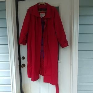 🐢Bryant Park - red coat & scarf